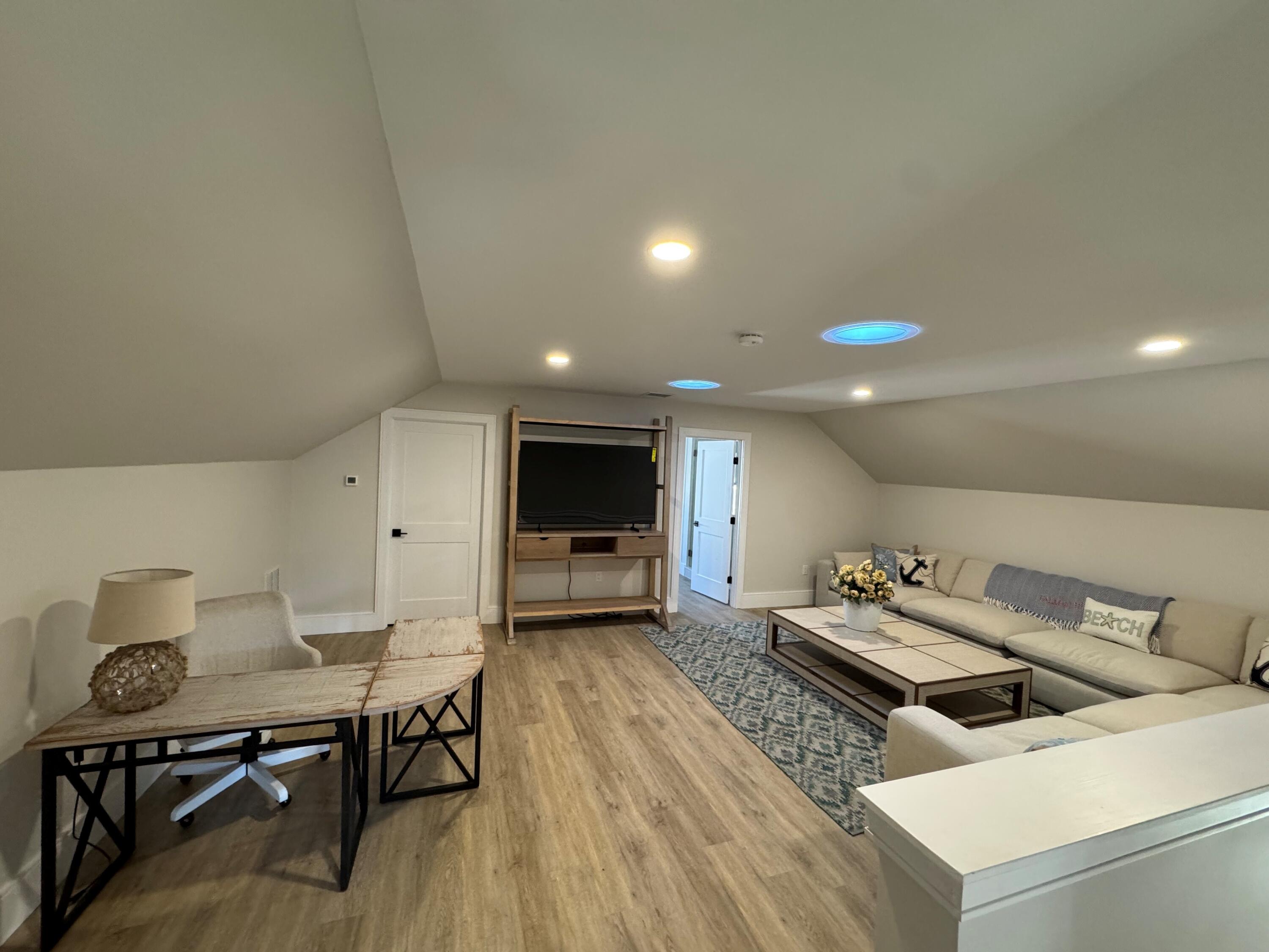 4 Josiah Path Falmouth MA 02540