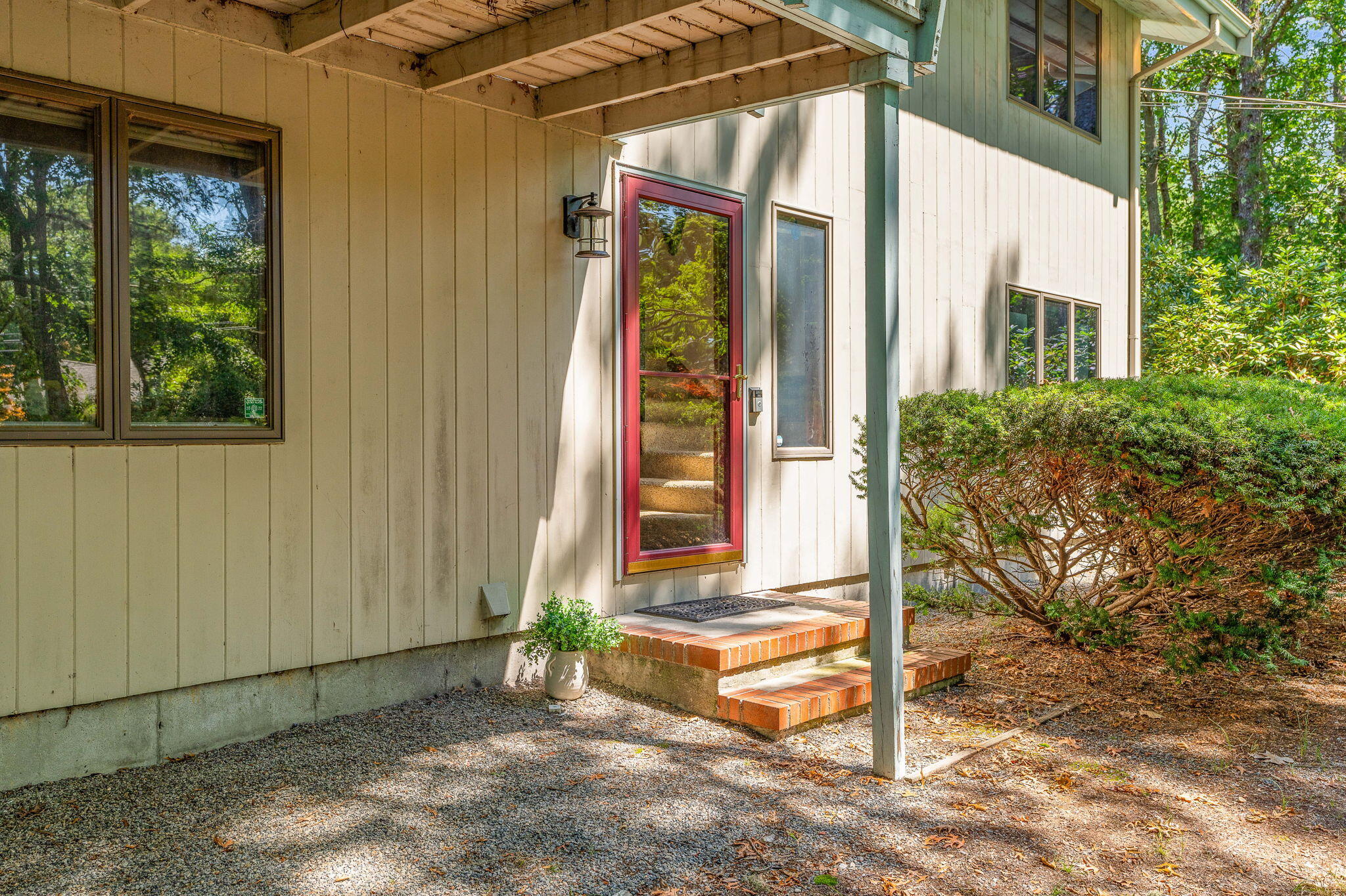 679 Poponessett Road Barnstable MA 02630