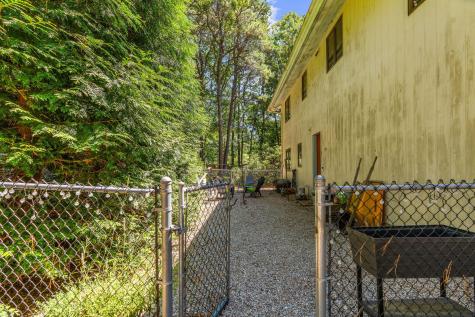 679 Poponessett Road Barnstable MA 02630