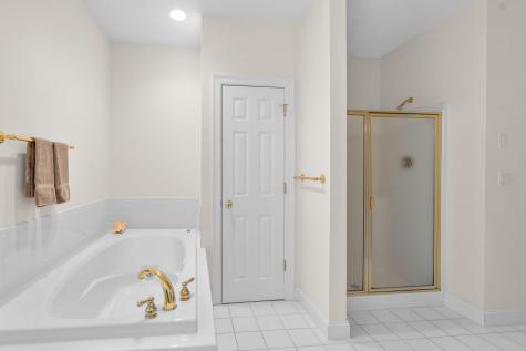 14 Glenneagle Drive Mashpee MA 02649