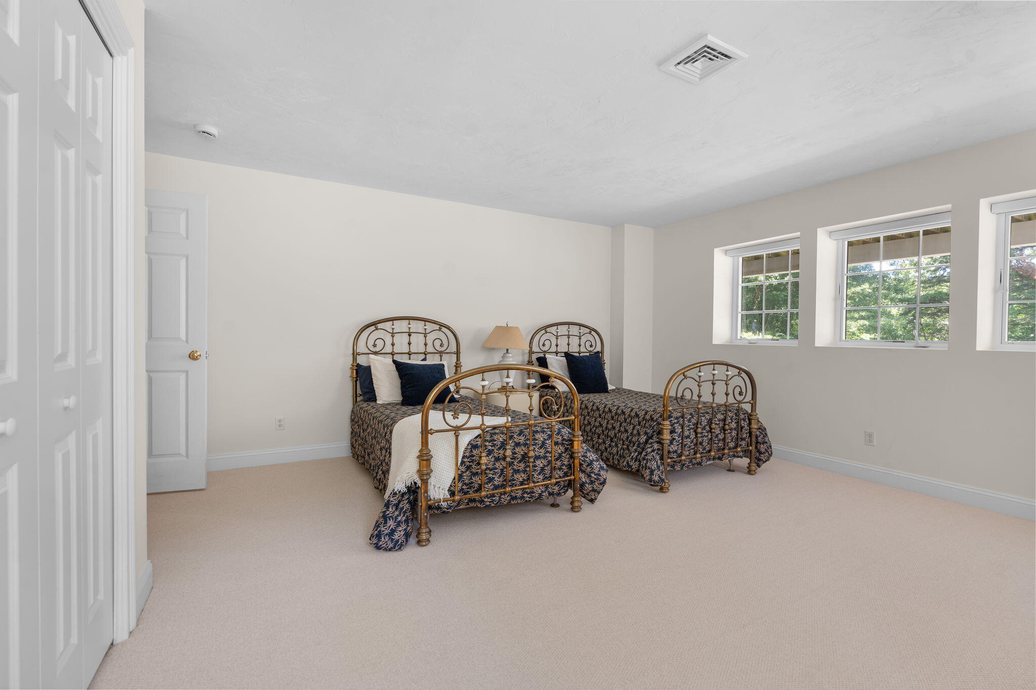 14 Glenneagle Drive Mashpee MA 02649
