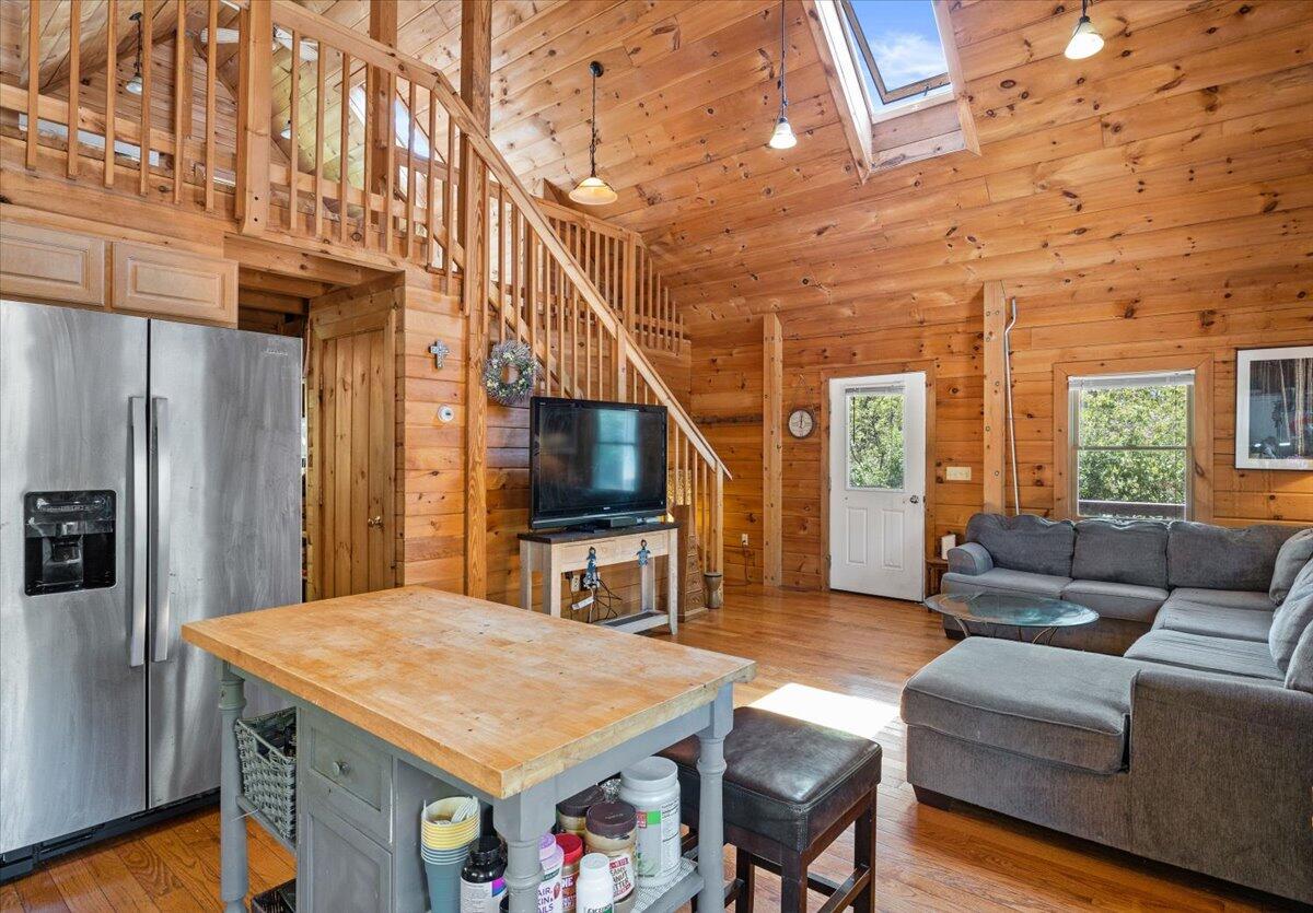 35 Tecumseh Road Wellfleet MA 02667