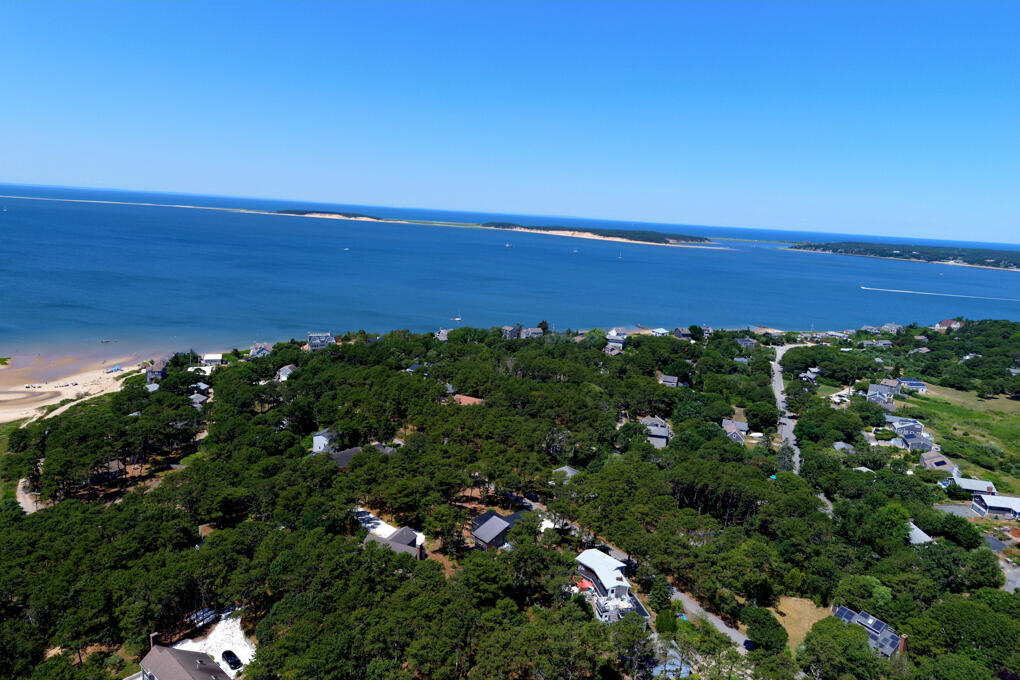 35 Tecumseh Road Wellfleet MA 02667