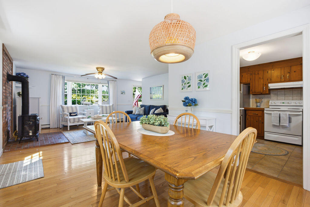 68 Long Hill Road Dennis MA 02638