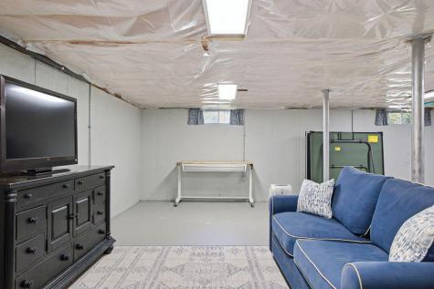 68 Long Hill Road Dennis MA 02638