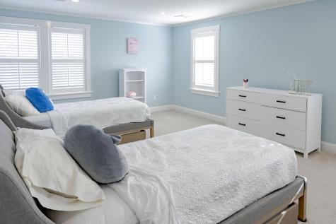 85 Hollingsworth Road Barnstable MA 02655