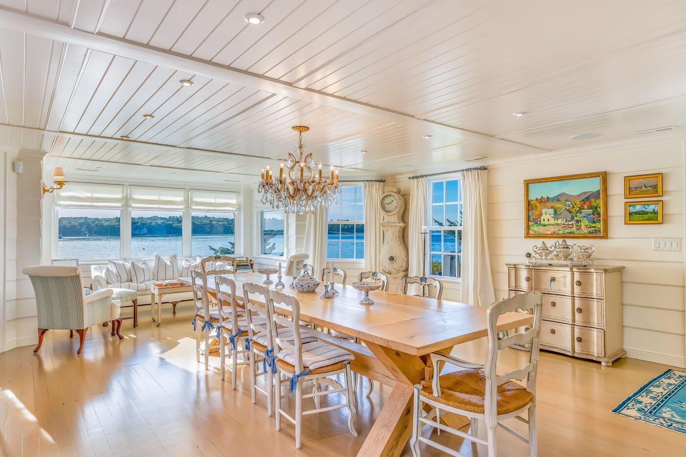 75 Winsor Road Cataumet MA 02534