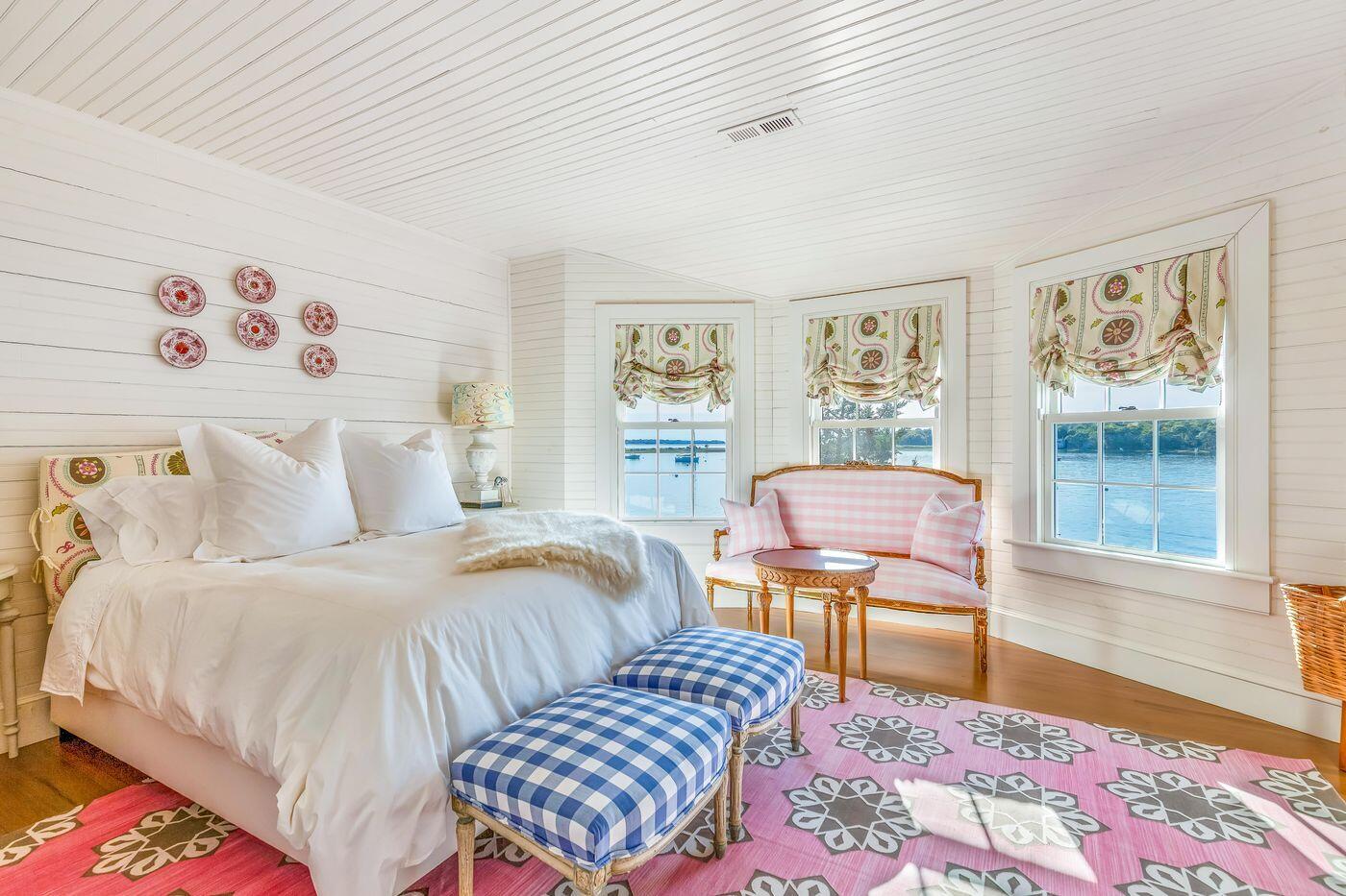 75 Winsor Road Cataumet MA 02534