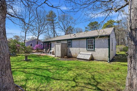 28 Pine Grove Road Yarmouth MA 02664
