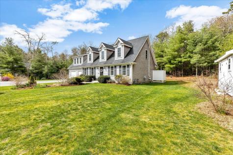 47 Crosswinds Way Falmouth MA 02536