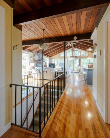 9 Kinnikinnick Road Truro MA 02666