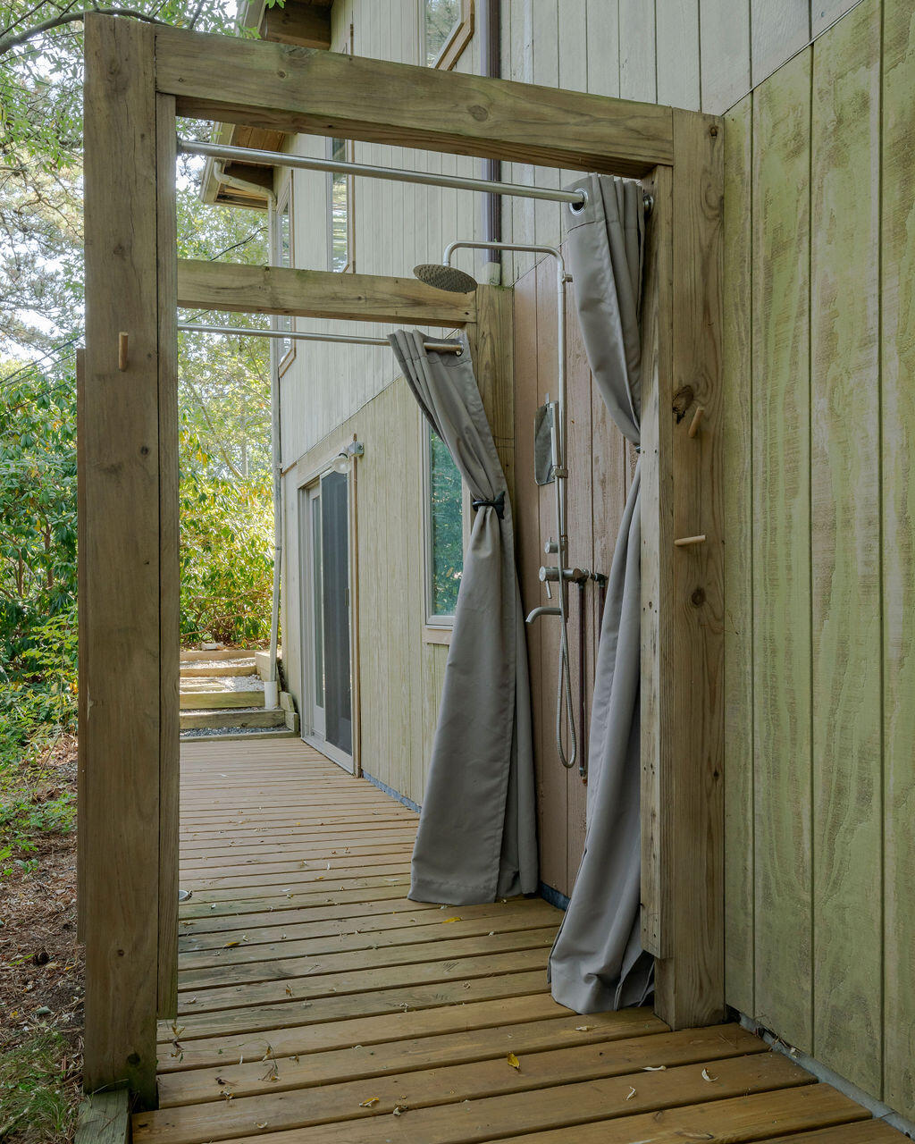 9 Kinnikinnick Road Truro MA 02666