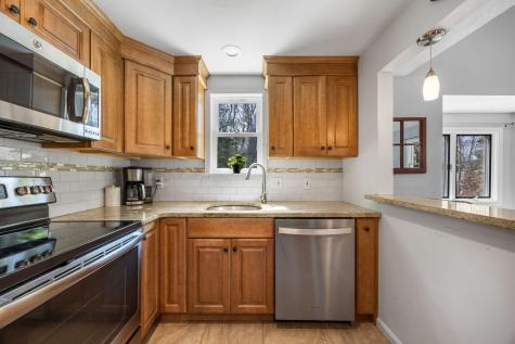 128 Deerfoot Circle Mashpee MA 02649