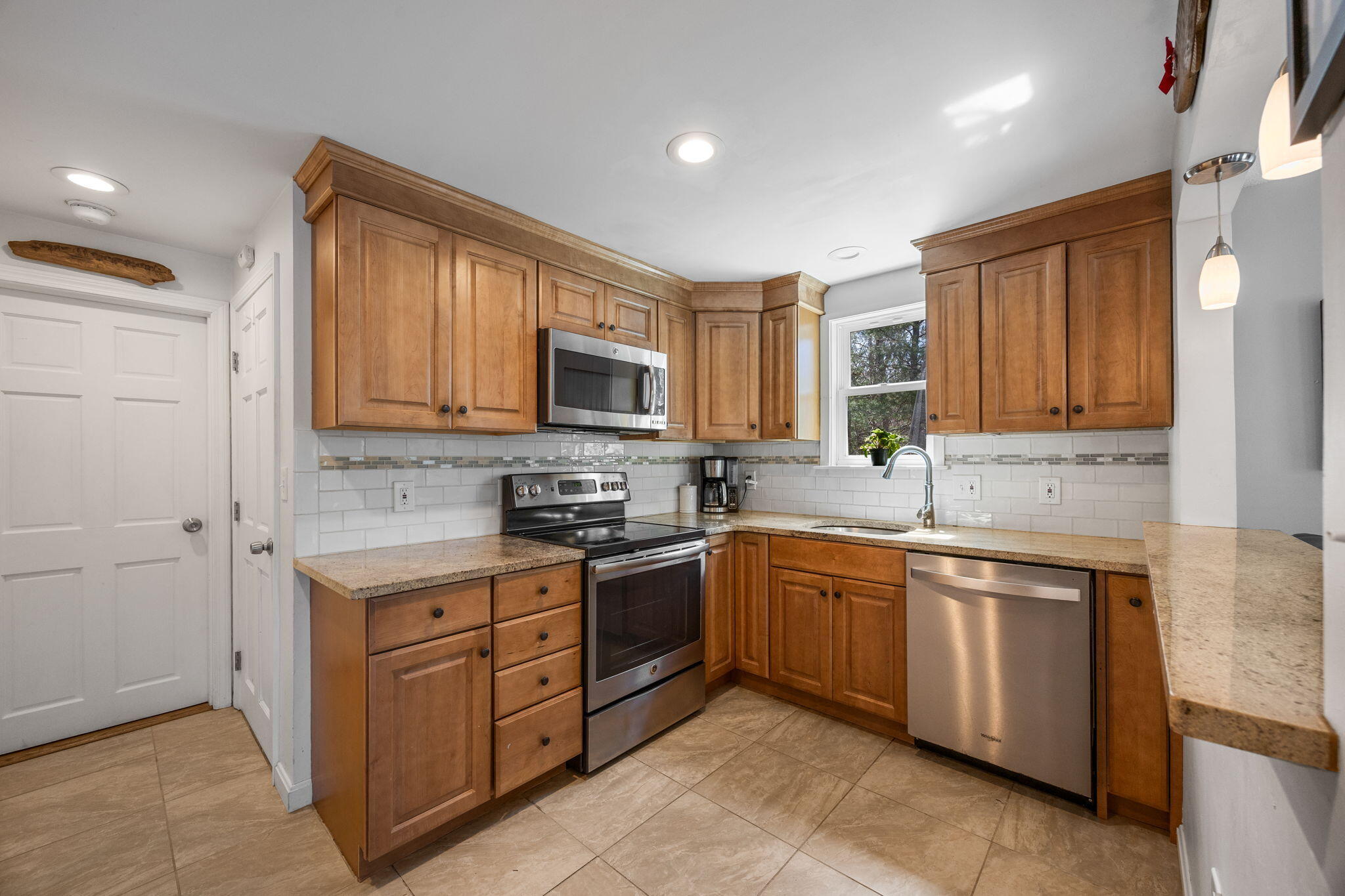 128 Deerfoot Circle Mashpee MA 02649