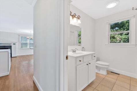 9 Elaine Road Hyannis MA 02601