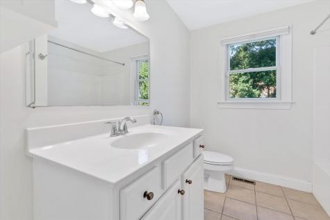 9 Elaine Road Hyannis MA 02601