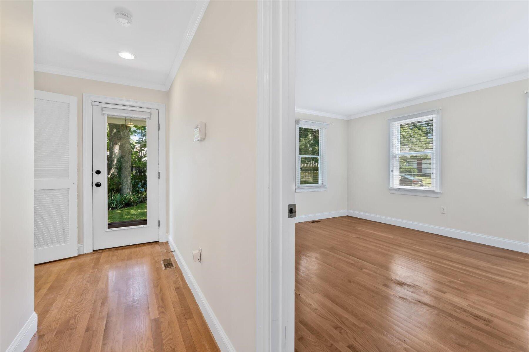 9 Elaine Road Hyannis MA 02601