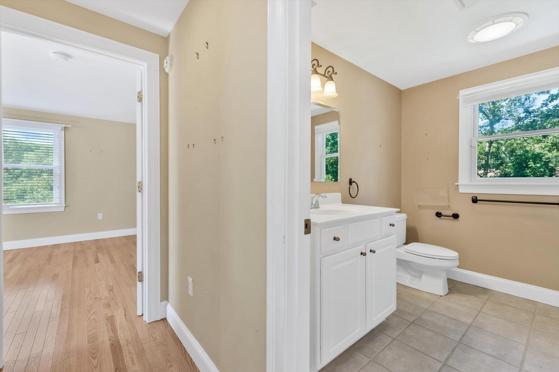 9 Elaine Road Hyannis MA 02601