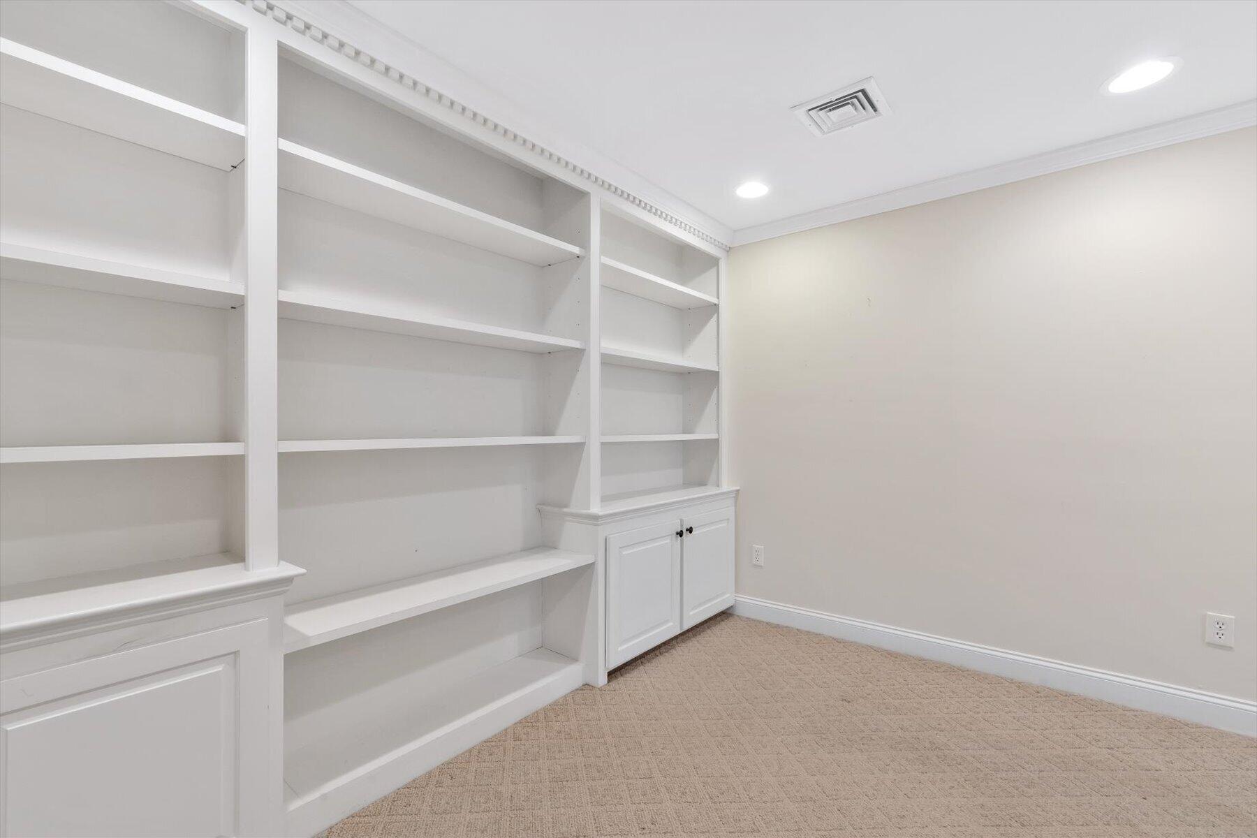 9 Elaine Road Hyannis MA 02601