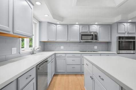 19 Wheelhouse Circle Falmouth MA 02536