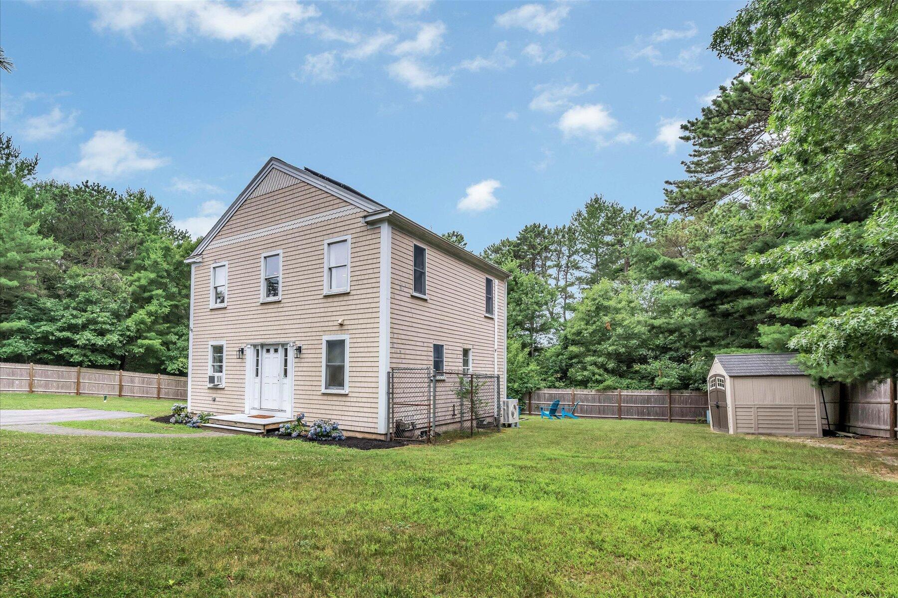 39 Hawthorne Street Mashpee MA 02649