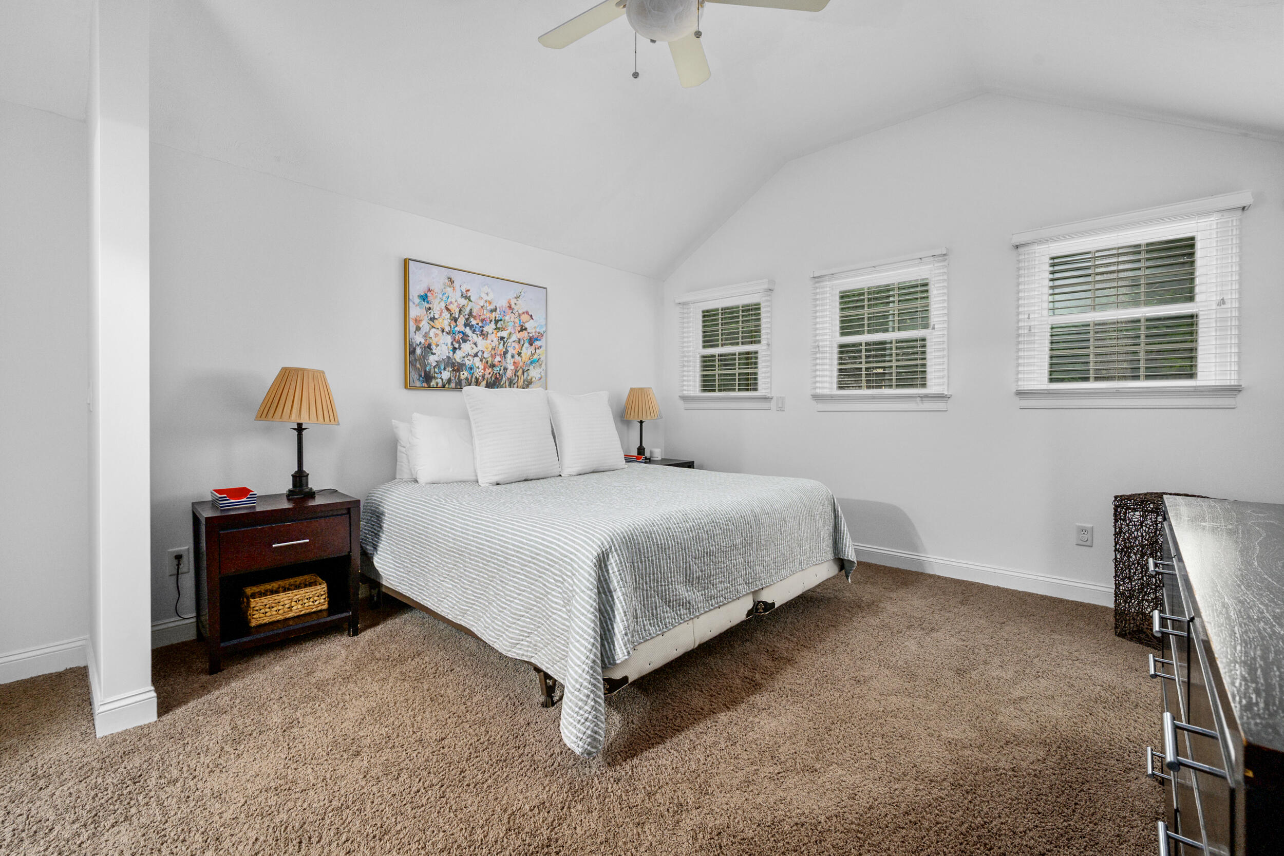 10 Abbey Gate Road Cotuit MA 02635