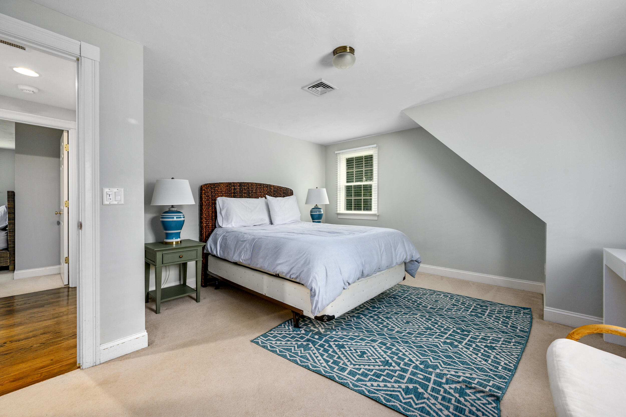 10 Abbey Gate Road Cotuit MA 02635