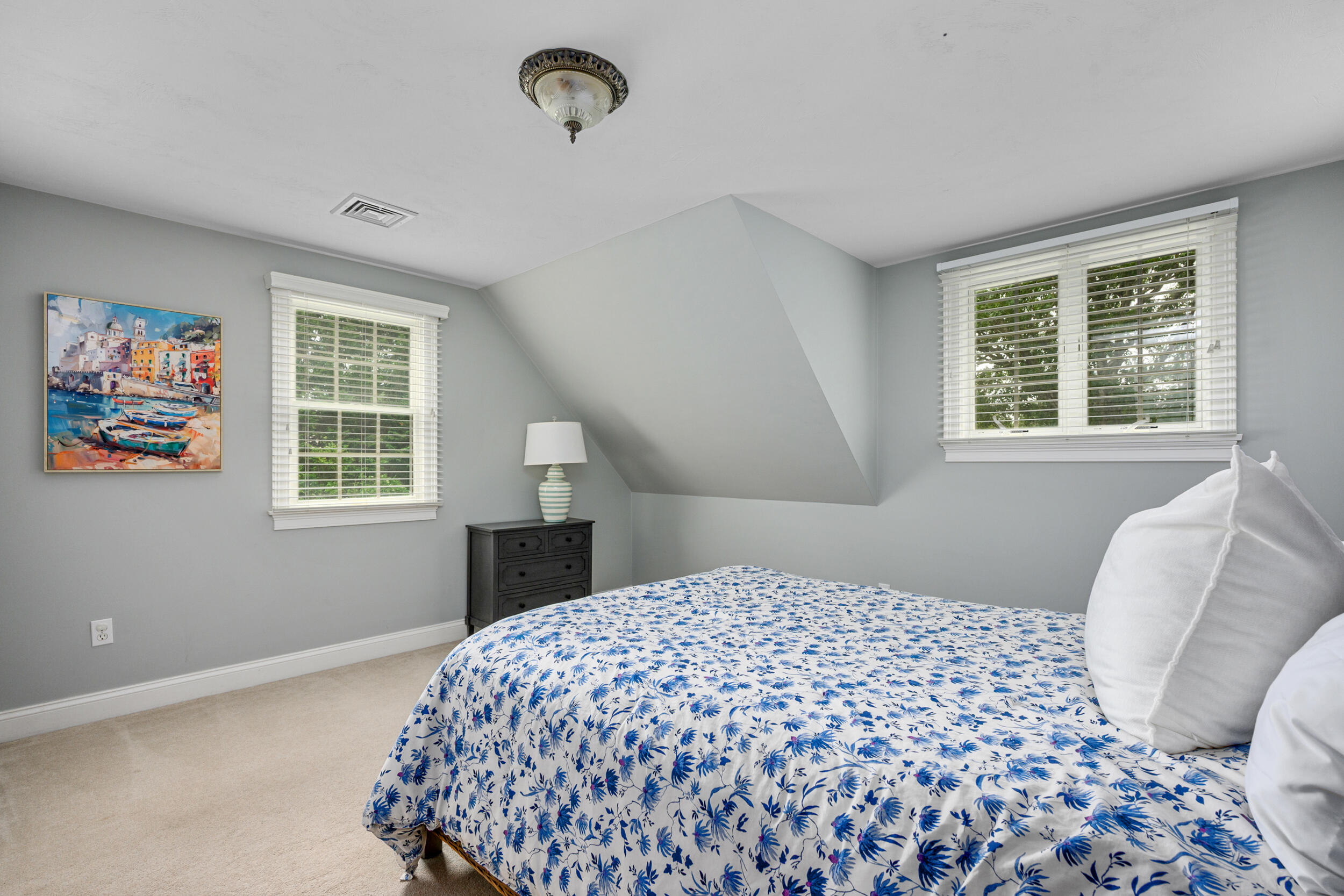 10 Abbey Gate Road Cotuit MA 02635