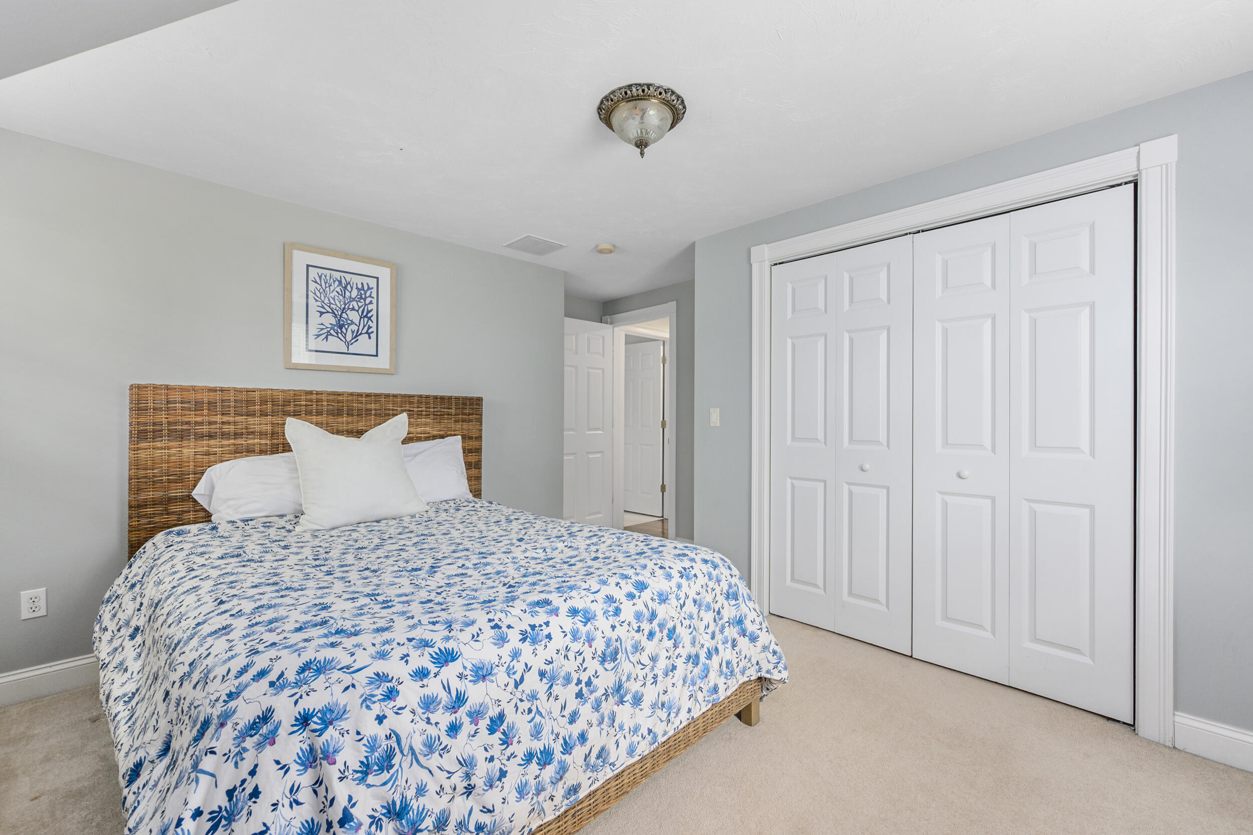 10 Abbey Gate Road Cotuit MA 02635