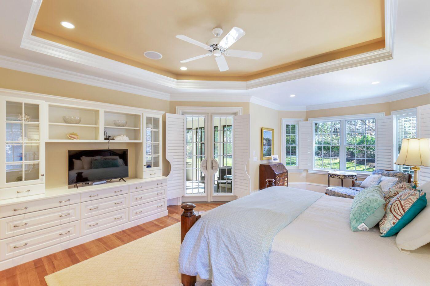93 Oyster Way Osterville MA 02655