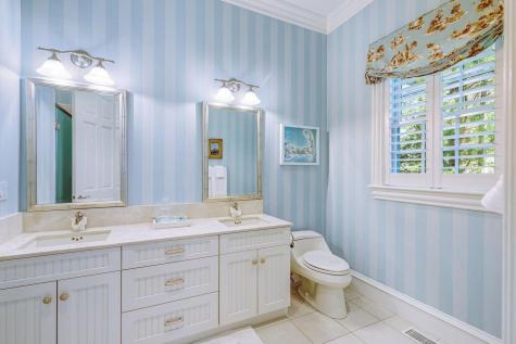 93 Oyster Way Barnstable MA 02655