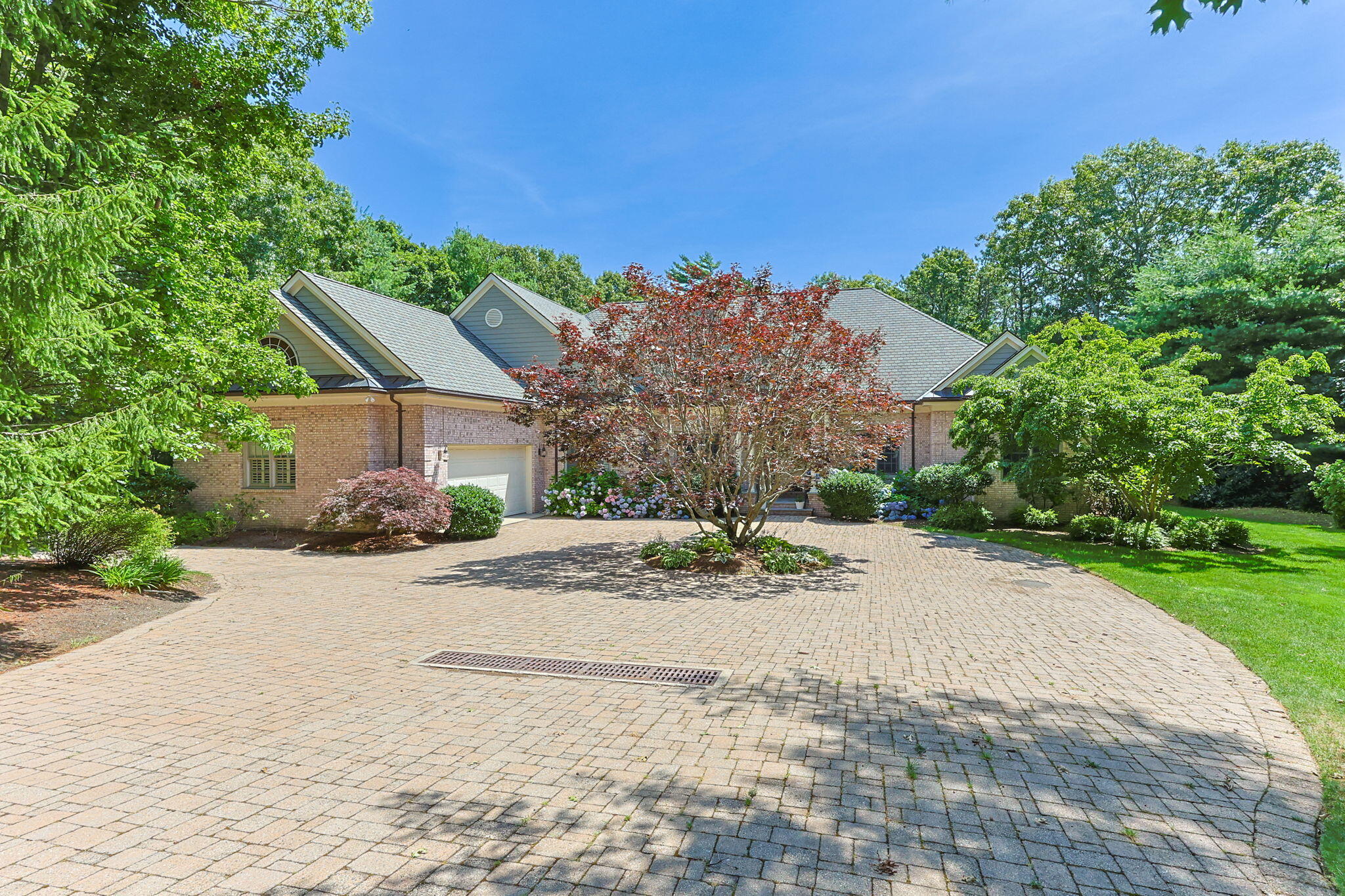 93 Oyster Way Osterville MA 02655