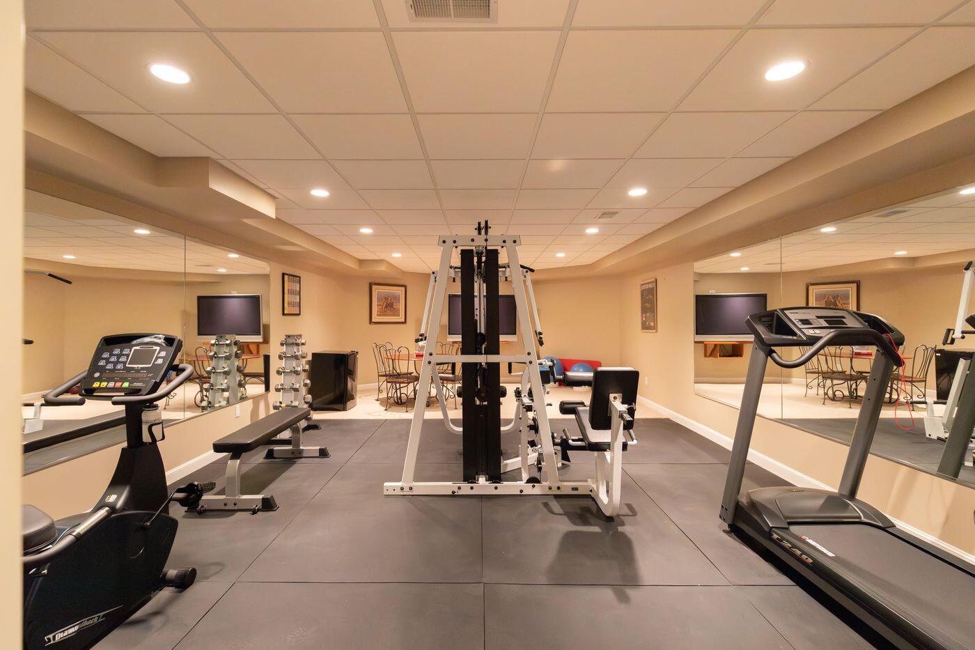 93 Oyster Way Osterville MA 02655