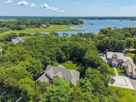 93 Oyster Way Osterville MA 02655