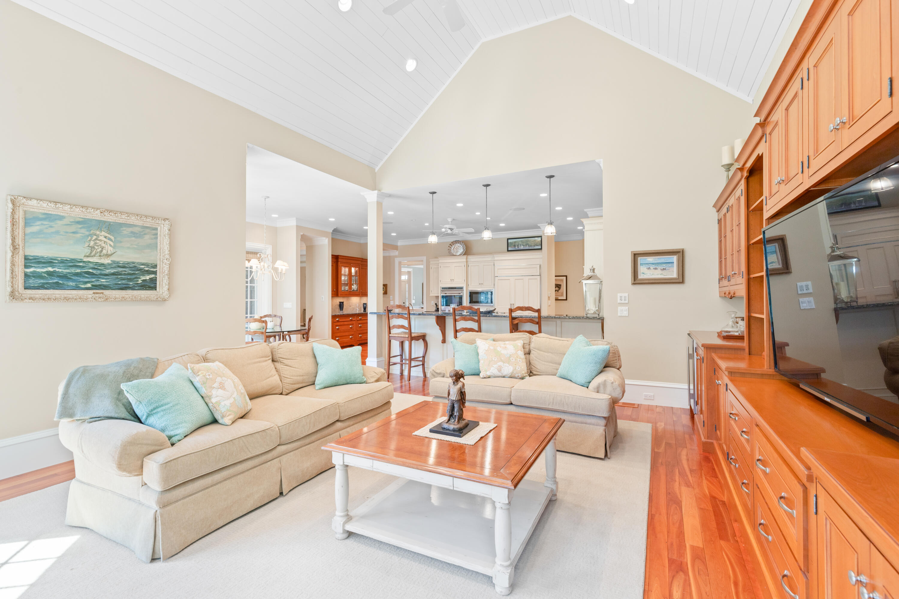 93 Oyster Way Osterville MA 02655