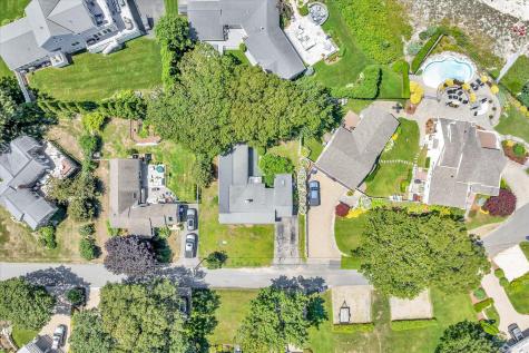 46 Wianno Road Buzzards Bay MA 02532