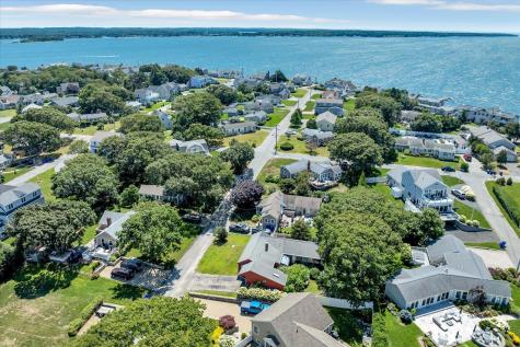 46 Wianno Road Buzzards Bay MA 02532