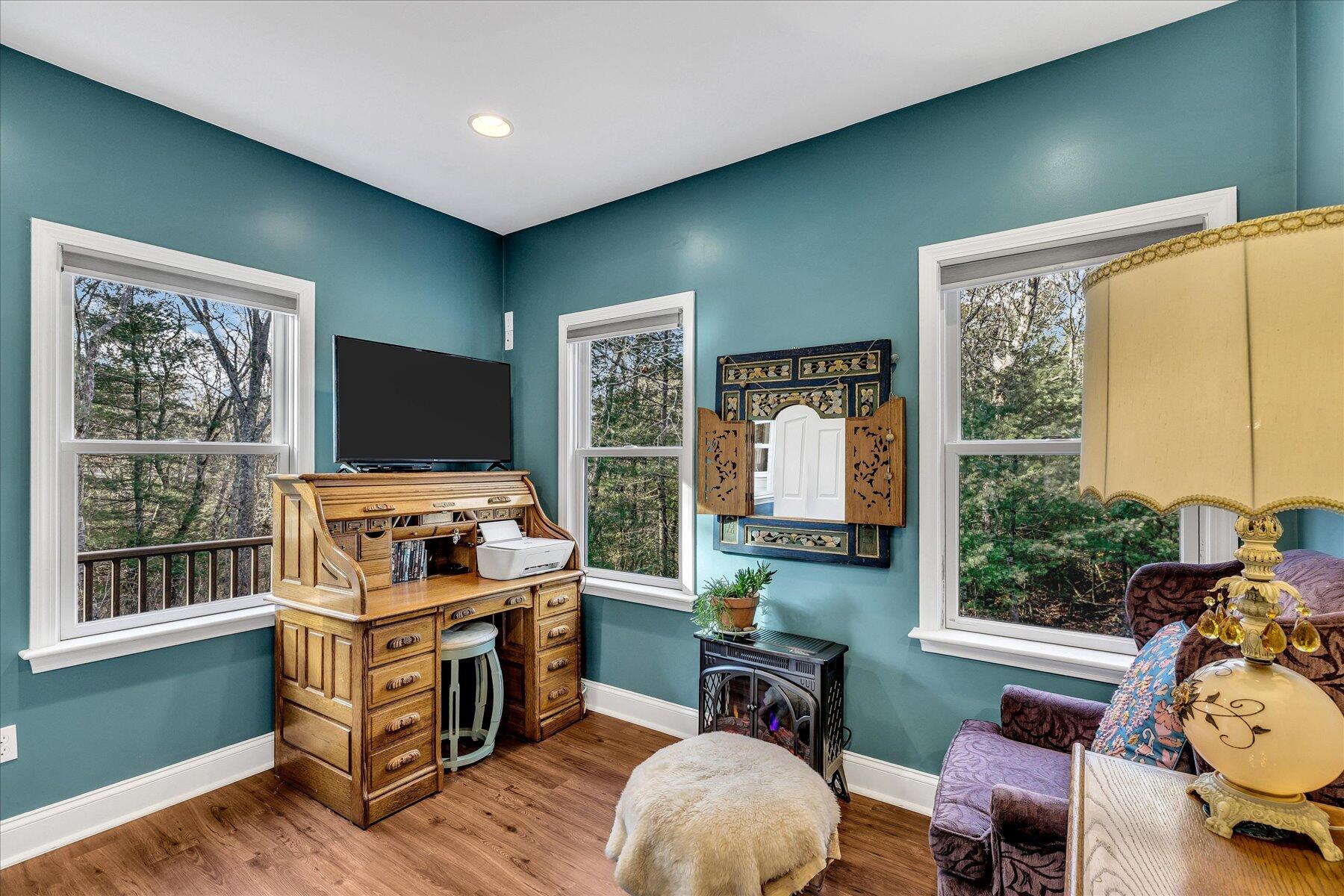 10 Rockledge Drive North Falmouth MA 02556