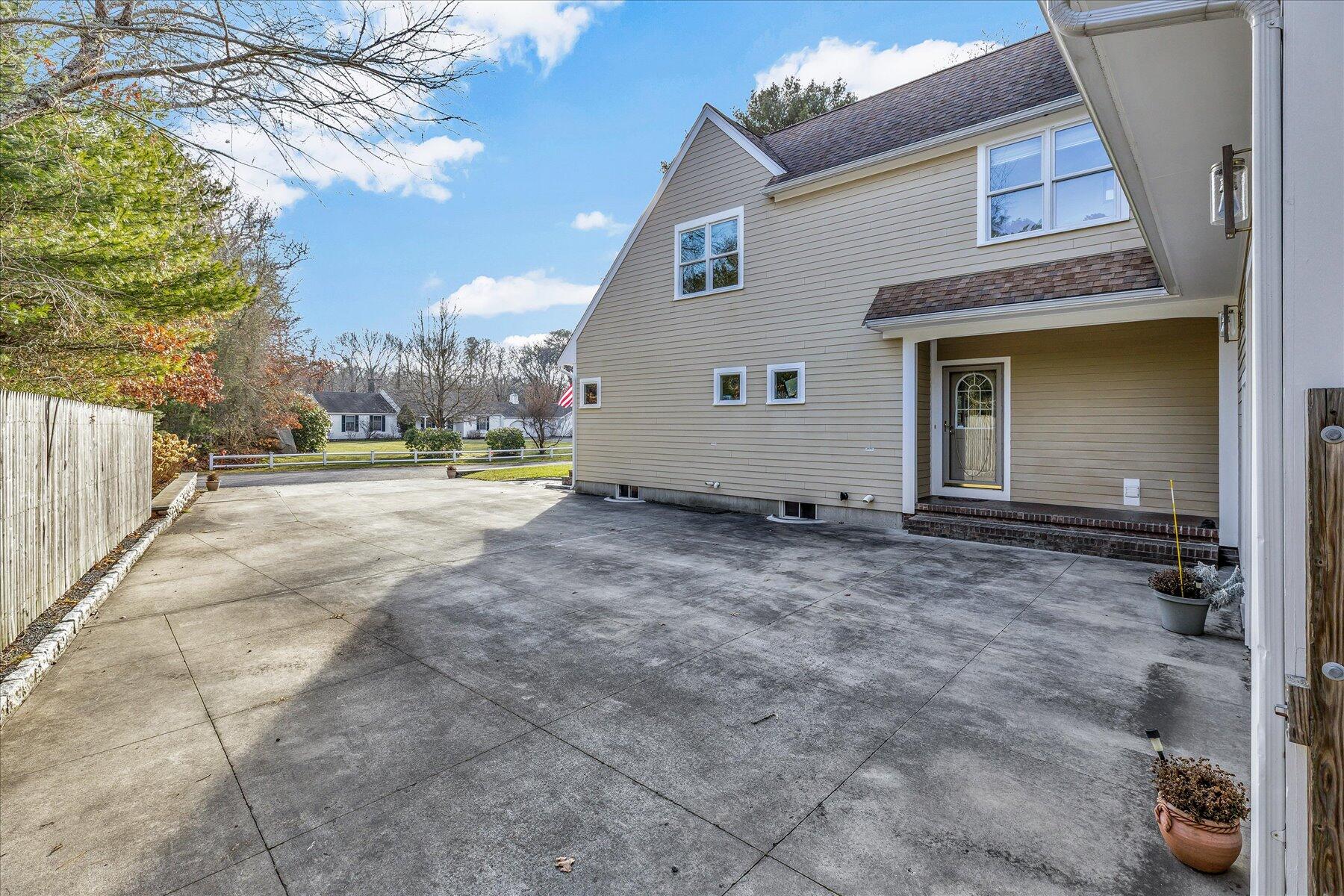 10 Rockledge Drive North Falmouth MA 02556