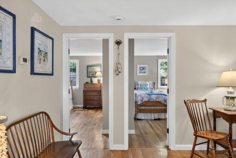 15 Brezner Lane Barnstable MA 02632