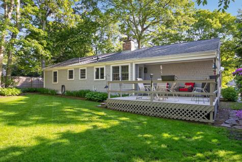 15 Brezner Lane Barnstable MA 02632