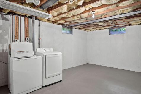 15 Brezner Lane Barnstable MA 02632