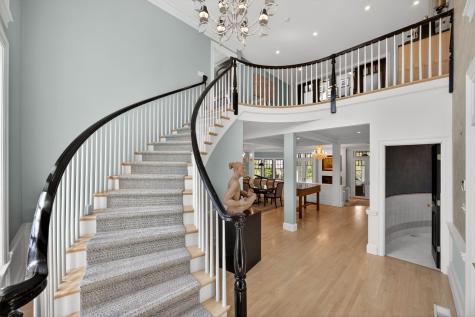 15 Clowes Drive Falmouth MA 02540