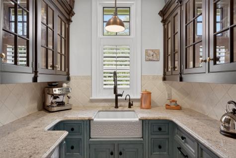15 Clowes Drive Falmouth MA 02540