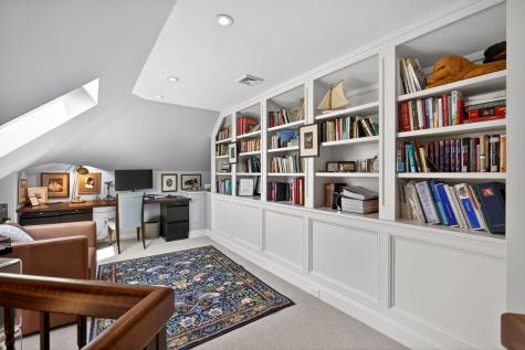 15 Clowes Drive Falmouth MA 02540