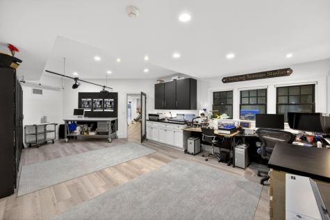 15 Clowes Drive Falmouth MA 02540