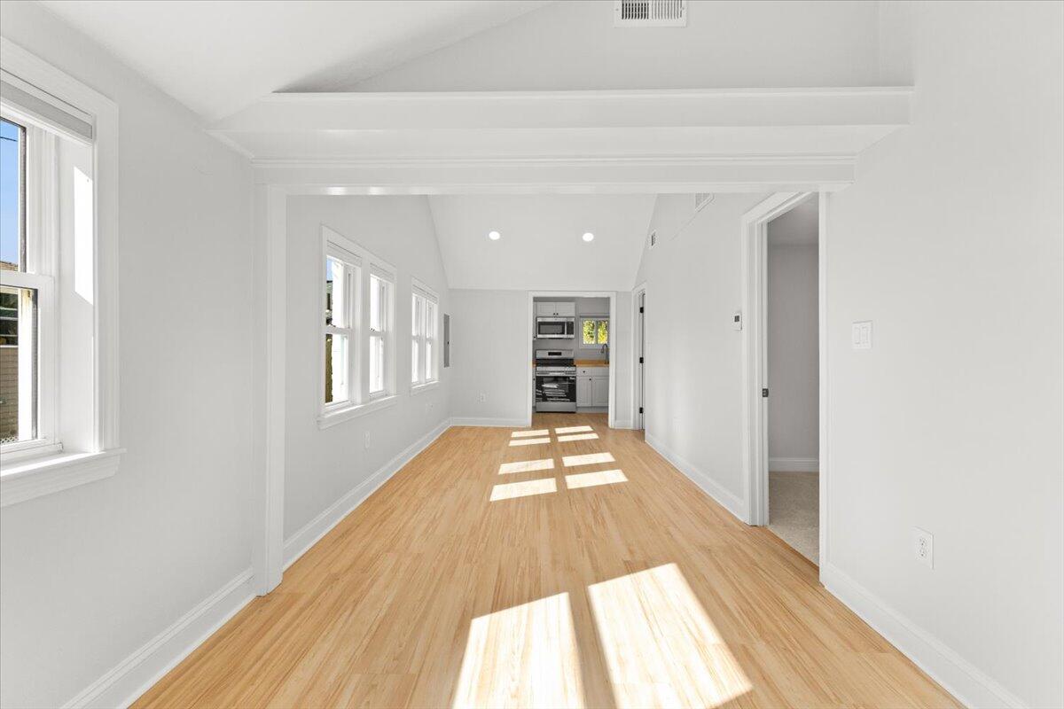 8 Charles Street Wareham MA 02571