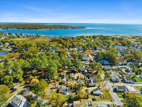 8 Charles Street Wareham MA 02571