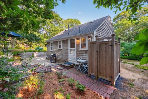 22 Country Lane MA 02659