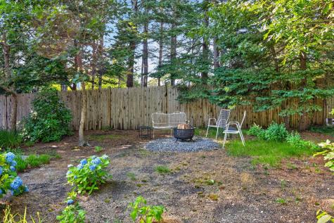22 Country Lane MA 02659